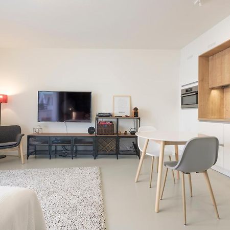 Mini Loft With Terrace Lägenhet Bryssel Exteriör bild