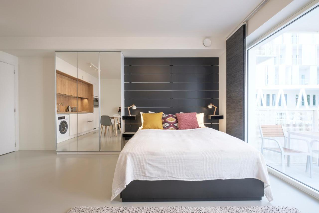 Mini Loft With Terrace Lägenhet Bryssel Exteriör bild